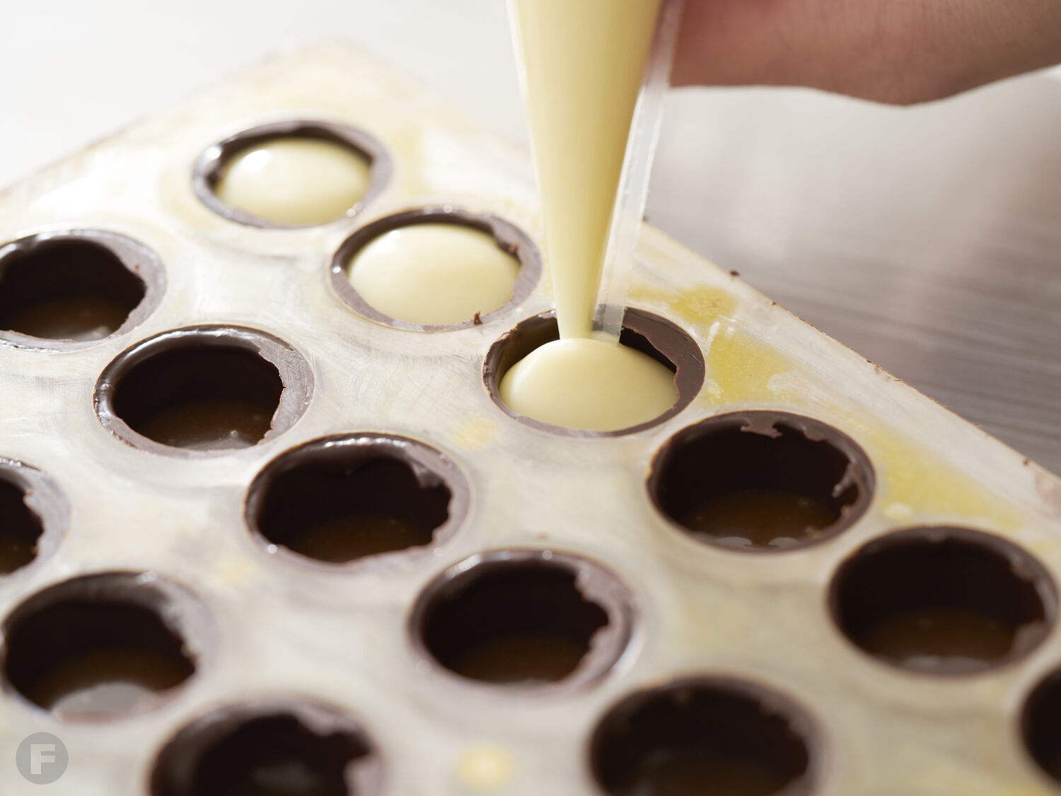 Bijoux Handcrafted Chocolates piping